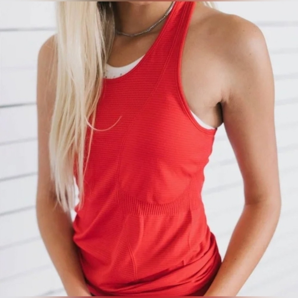 Zyia yoga Charged Racer Back Top! Size Large